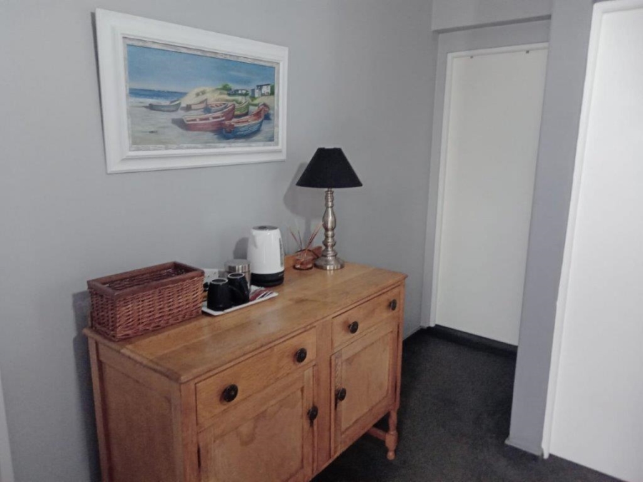 5 Bedroom Property for Sale in Ferreira Town Eastern Cape